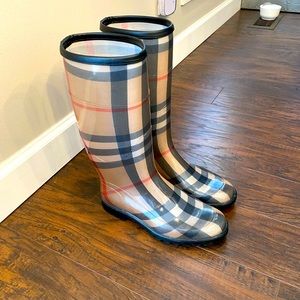 Burberry House check rain boots